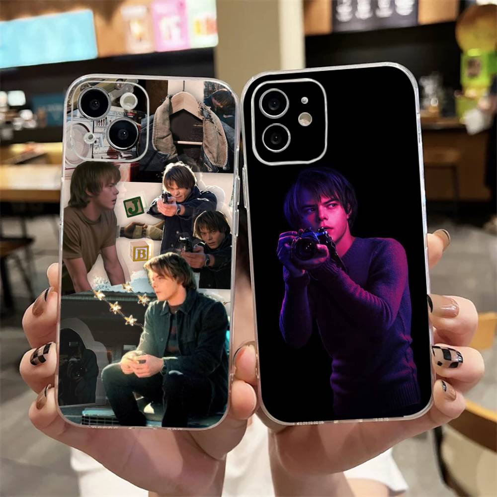 영국 배우 찰리 히튼 아이폰17,16,15,14,13, - Street Fashion Store 리뷰 및 가격