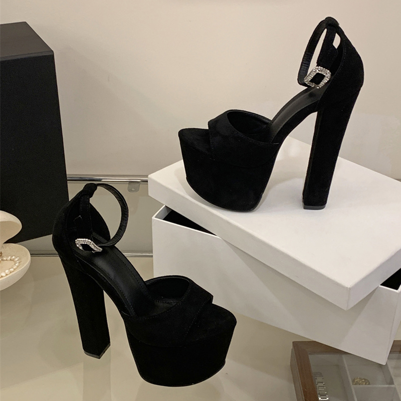 리예 모델 쇼 섹시한 극단적인 하이힐 청키 플랫폼 샌들 - Chunky Sneaker Platform 리뷰 및 가격